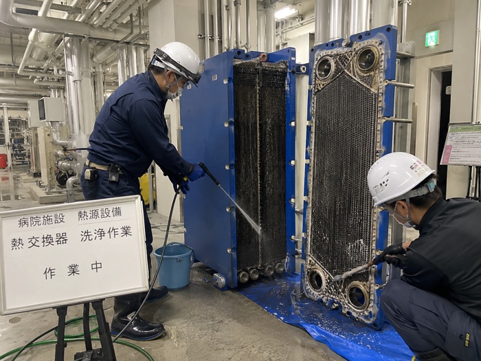 病院施設 熱交換器洗浄作業